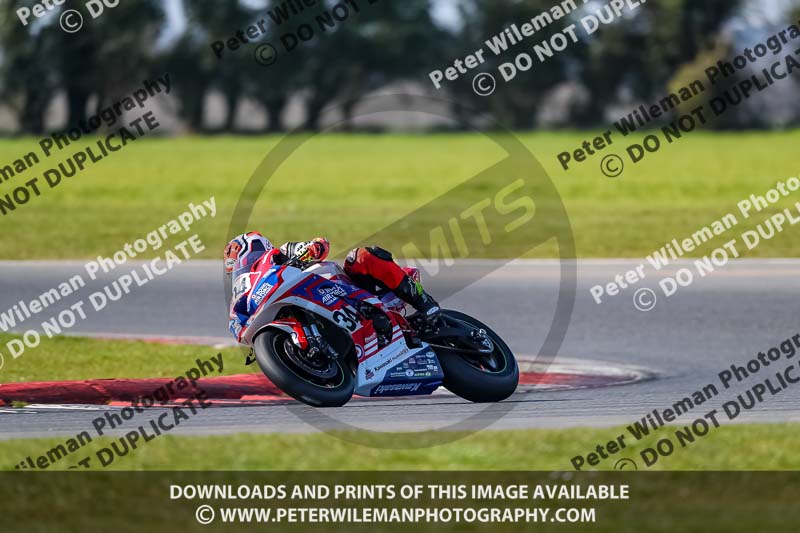 enduro digital images;event digital images;eventdigitalimages;no limits trackdays;peter wileman photography;racing digital images;snetterton;snetterton no limits trackday;snetterton photographs;snetterton trackday photographs;trackday digital images;trackday photos